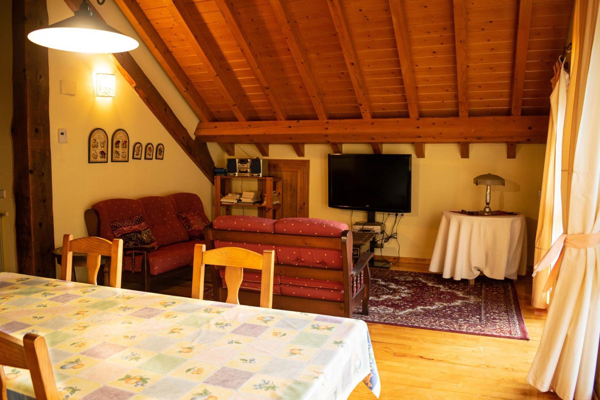 Kabila Enea 2 Appartement Uztarroz Buitenkant foto